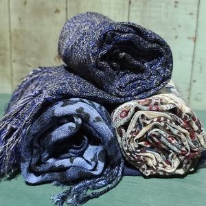 Bundle of 3 blue scarves